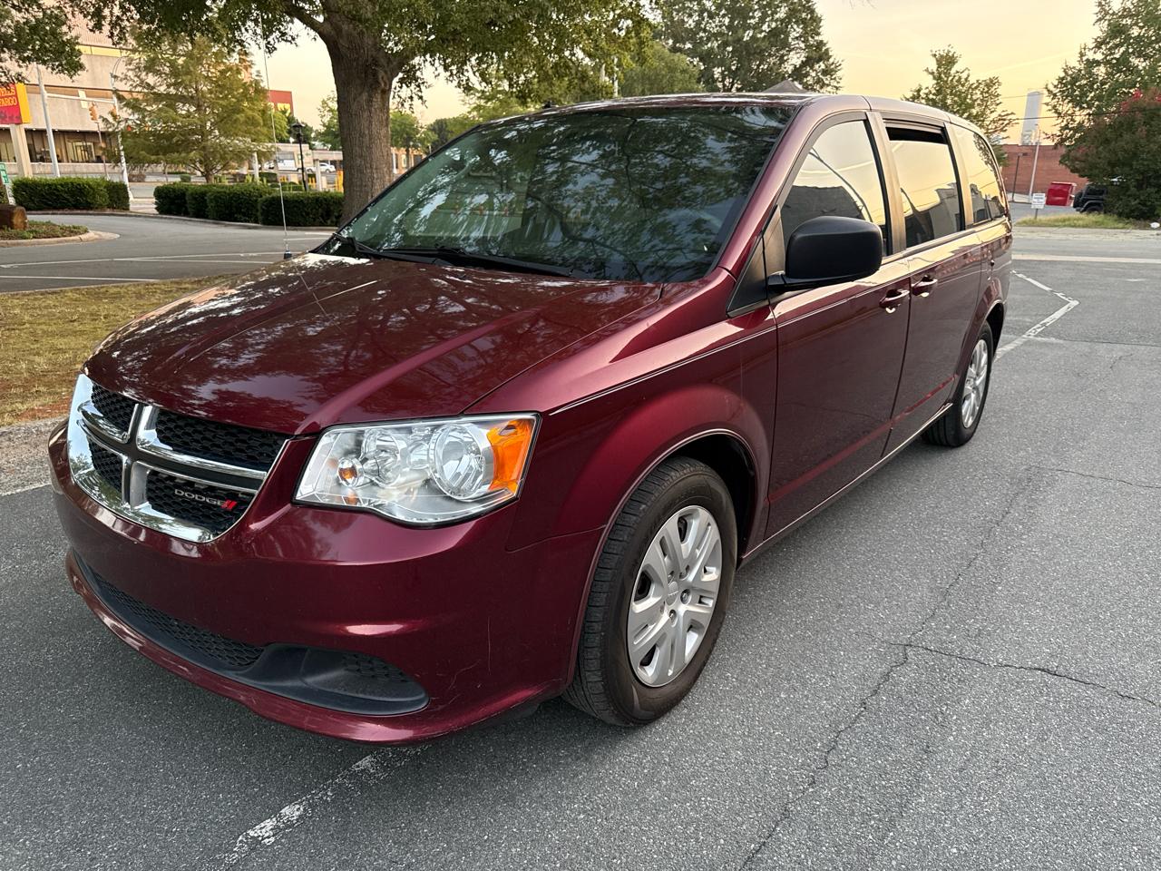 Dodge Grand Caravan SE 2018