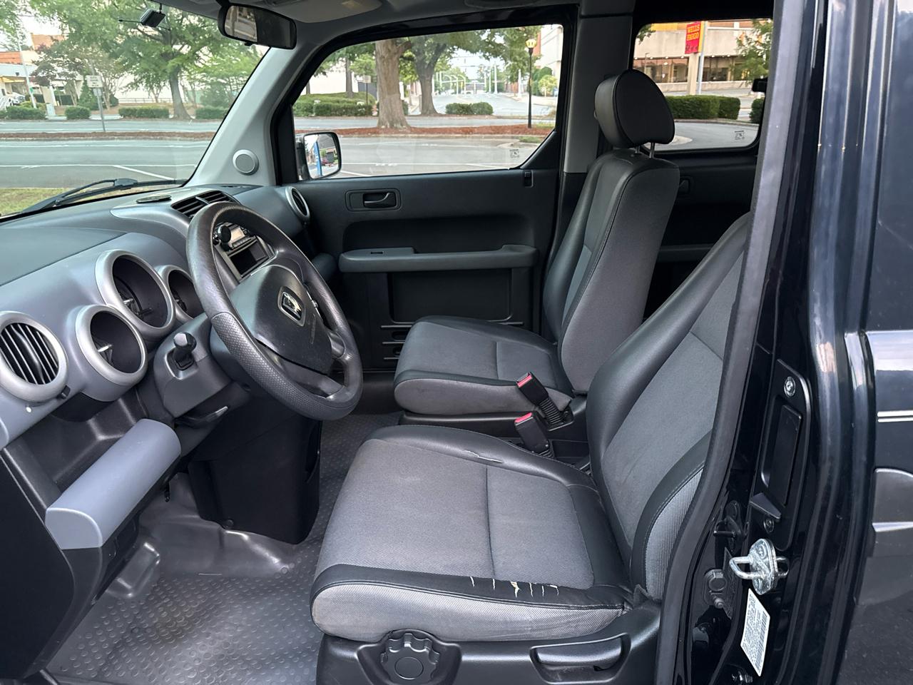 Honda Element LX 4WD AT 2006
