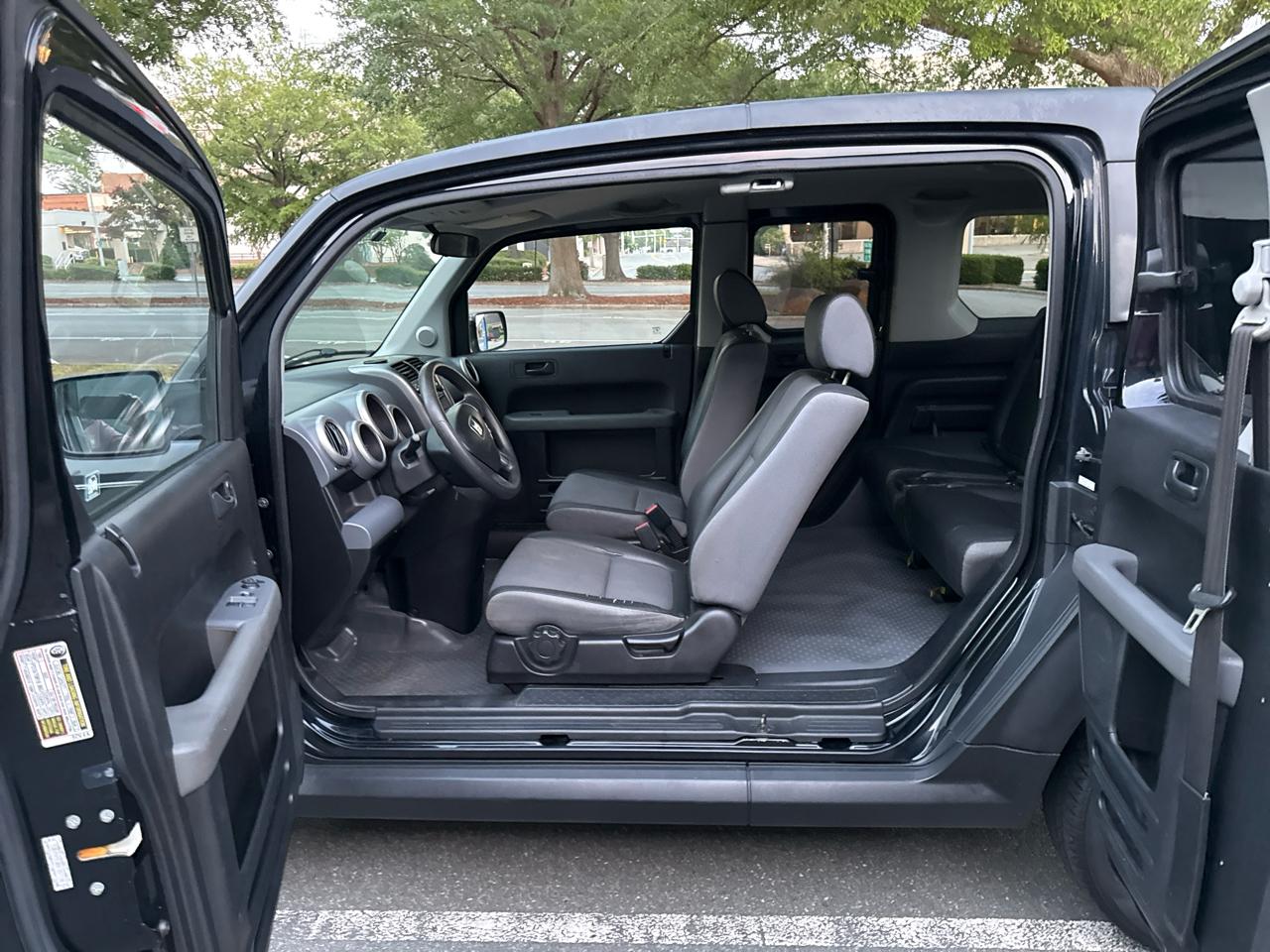 Honda Element LX 4WD AT 2006