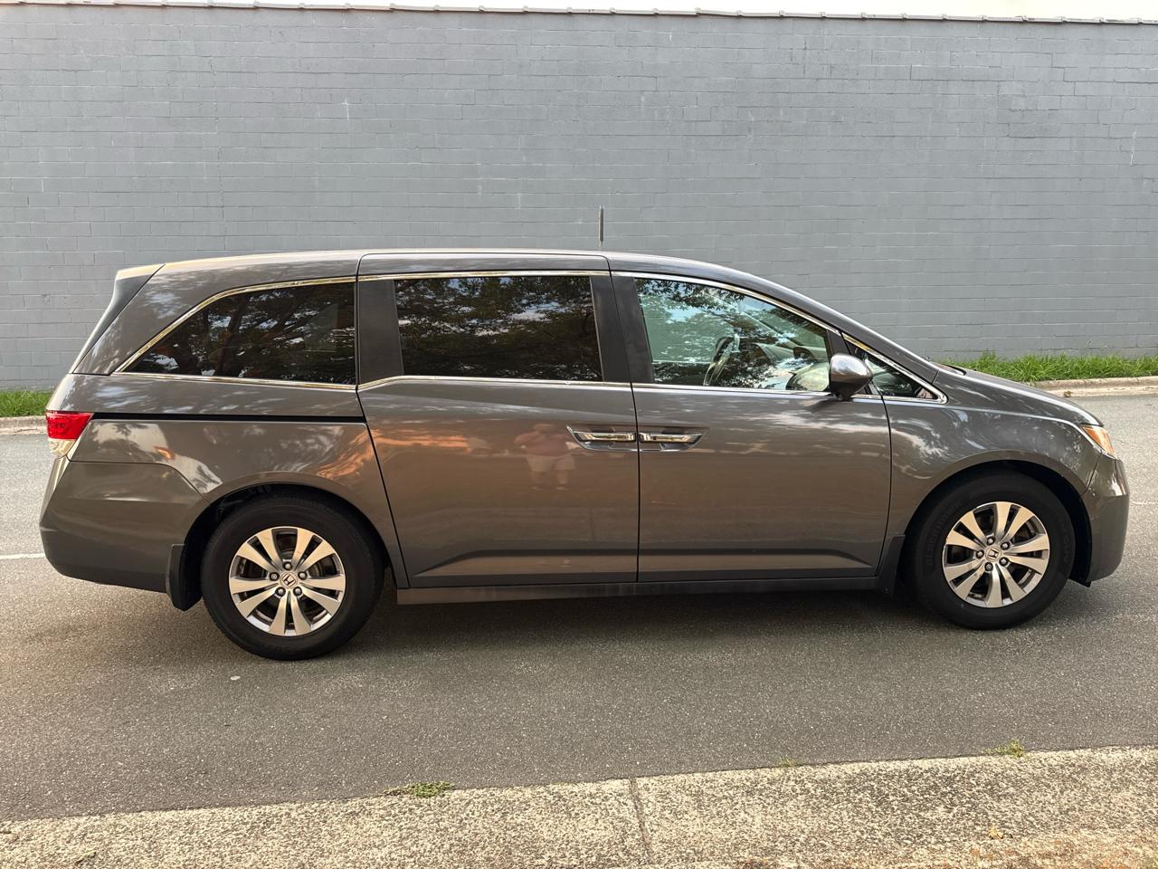 Honda Odyssey SE 2017