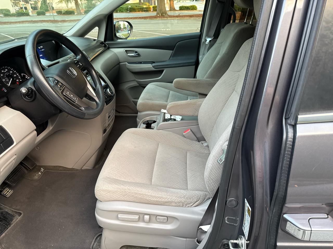 Honda Odyssey SE 2017