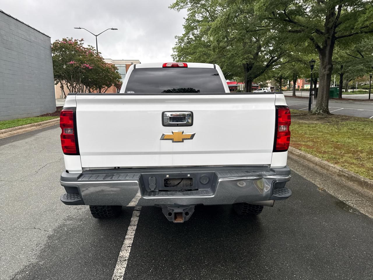 Chevrolet Silverado 2500HD LT Crew Cab 2WD 2015