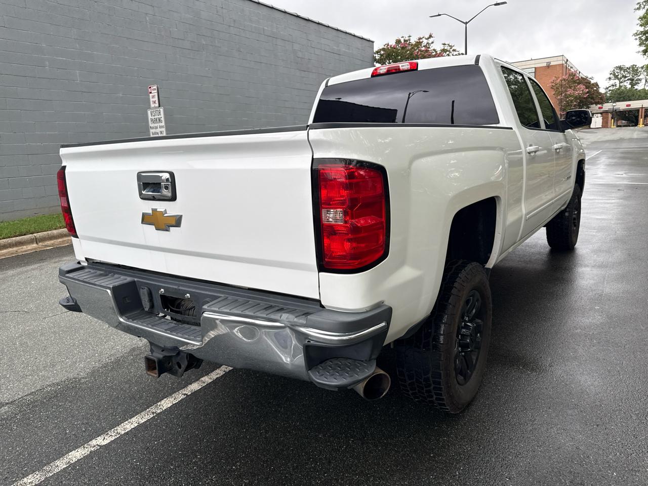 Chevrolet Silverado 2500HD LT Crew Cab 2WD 2015