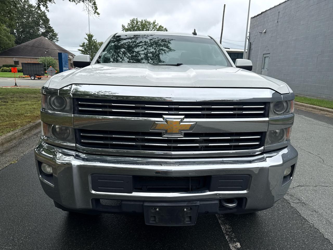 Chevrolet Silverado 2500HD LT Crew Cab 2WD 2015