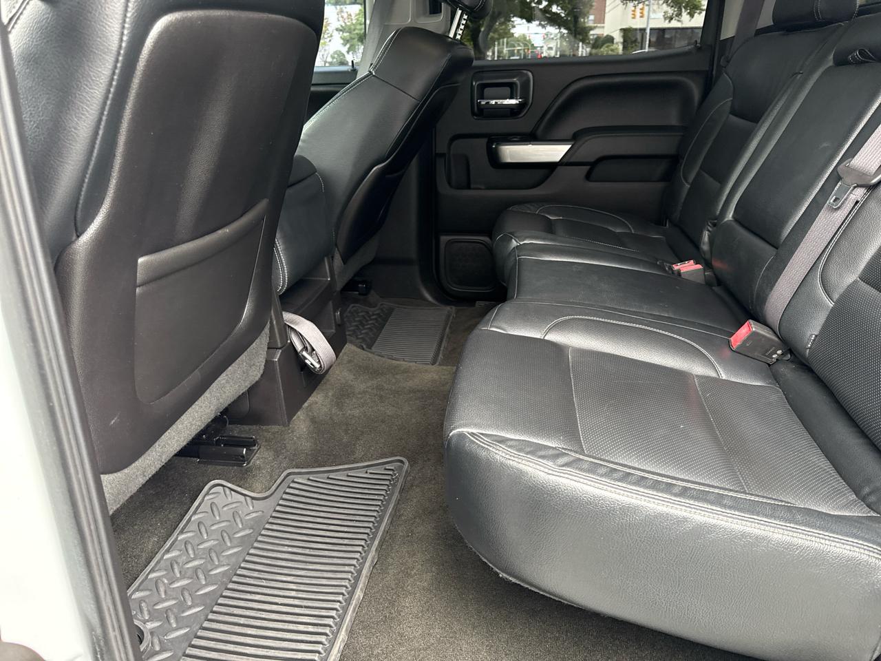 Chevrolet Silverado 2500HD LT Crew Cab 2WD 2015