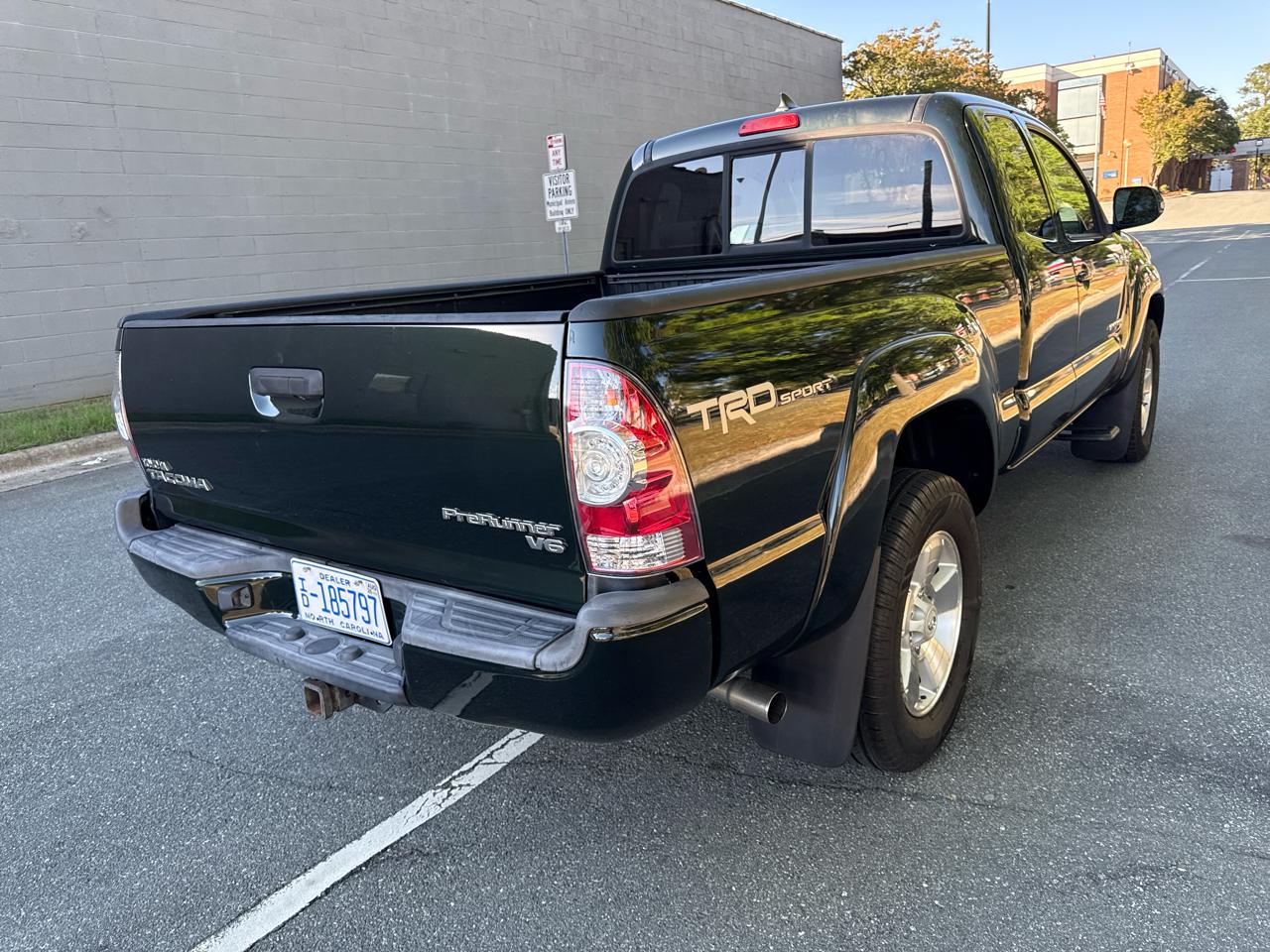 Toyota Tacoma PreRunner Access Cab V6 5AT 2WD 2014