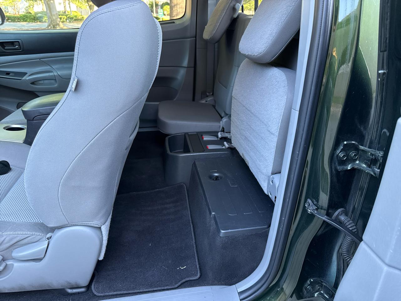 Toyota Tacoma PreRunner Access Cab V6 5AT 2WD 2014