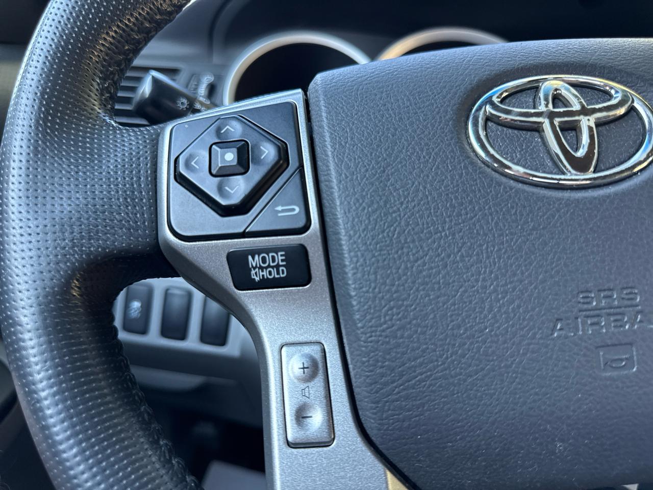 Toyota Tacoma PreRunner Access Cab V6 5AT 2WD 2014