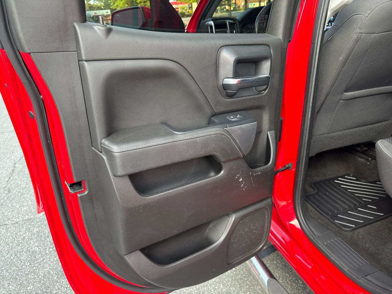 Chevrolet Silverado 1500 LT Ext Cab 4WD 4D 2018