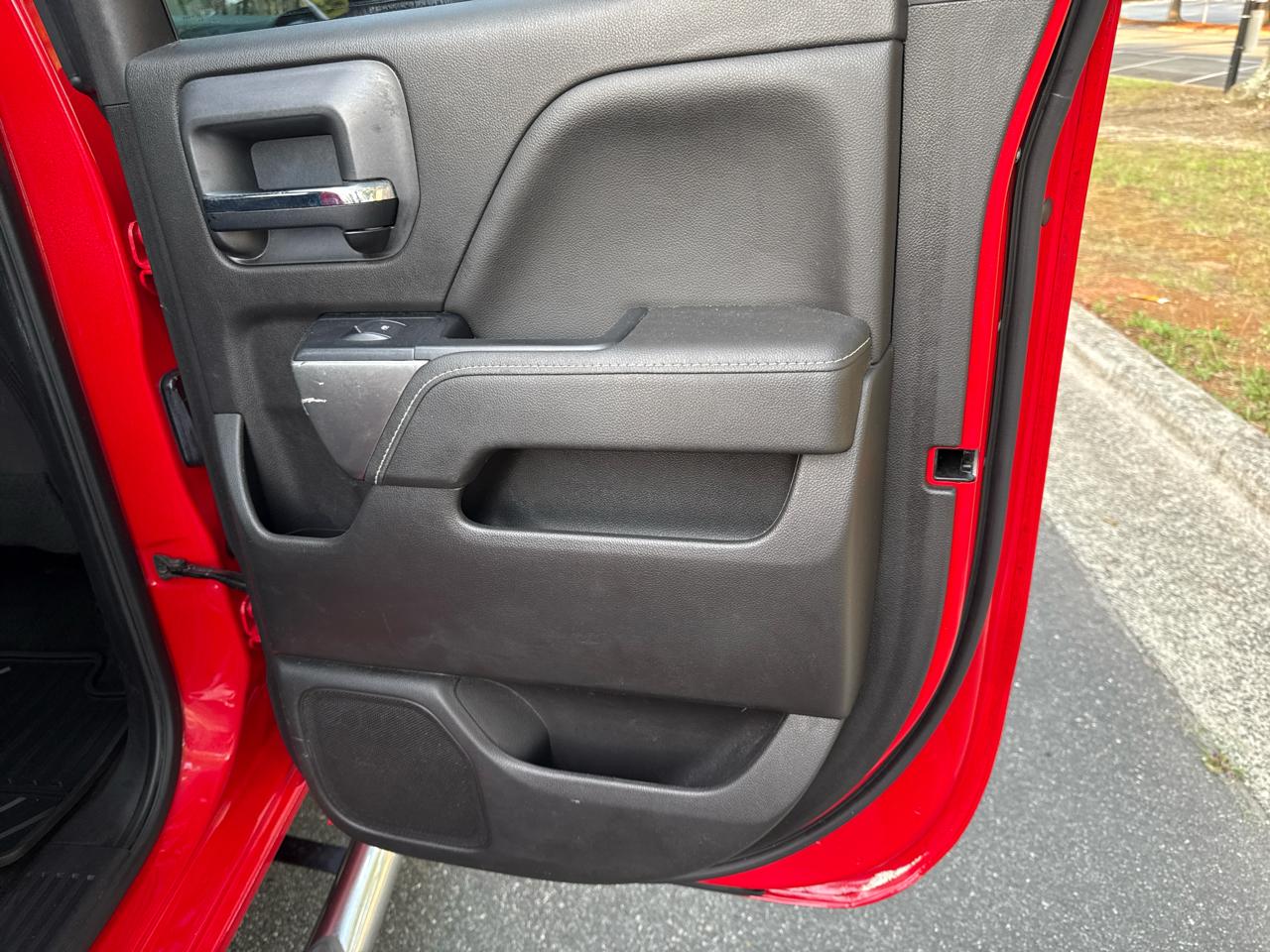Chevrolet Silverado 1500 LT Ext Cab 4WD 4D 2018