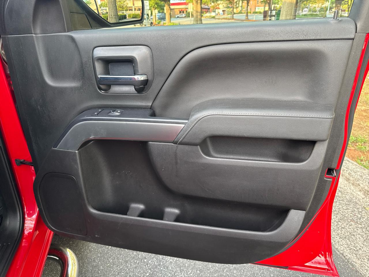 Chevrolet Silverado 1500 LT Ext Cab 4WD 4D 2018