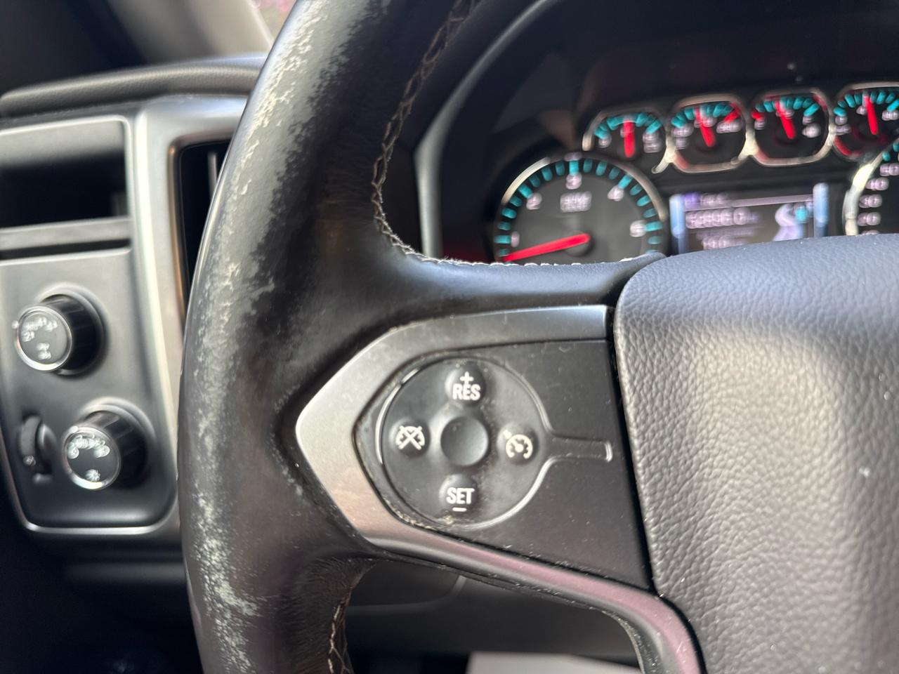 Chevrolet Silverado 1500 LT Ext Cab 4WD 4D 2018