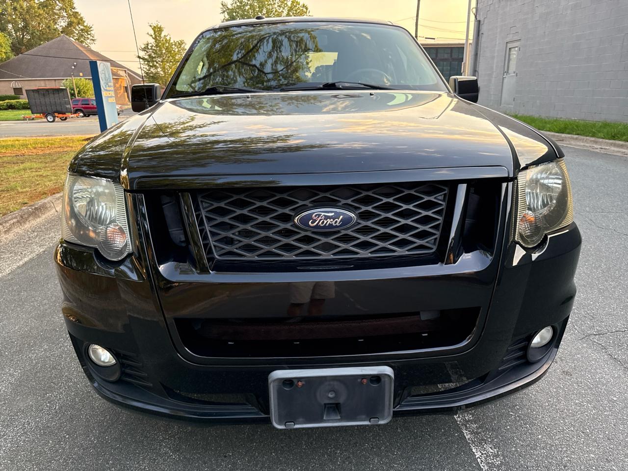 Ford Explorer Sport Trac Adrenalin 4WD 2010