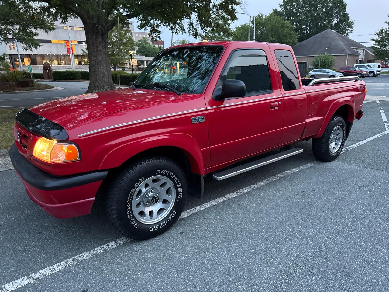 Mazda Truck B4000 Dual Sport 4 Cab Plus 2WD 2004