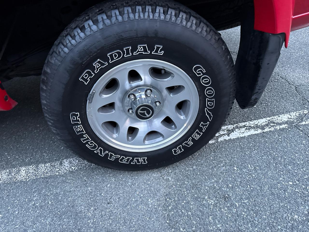 Mazda Truck B4000 Dual Sport 4 Cab Plus 2WD 2004