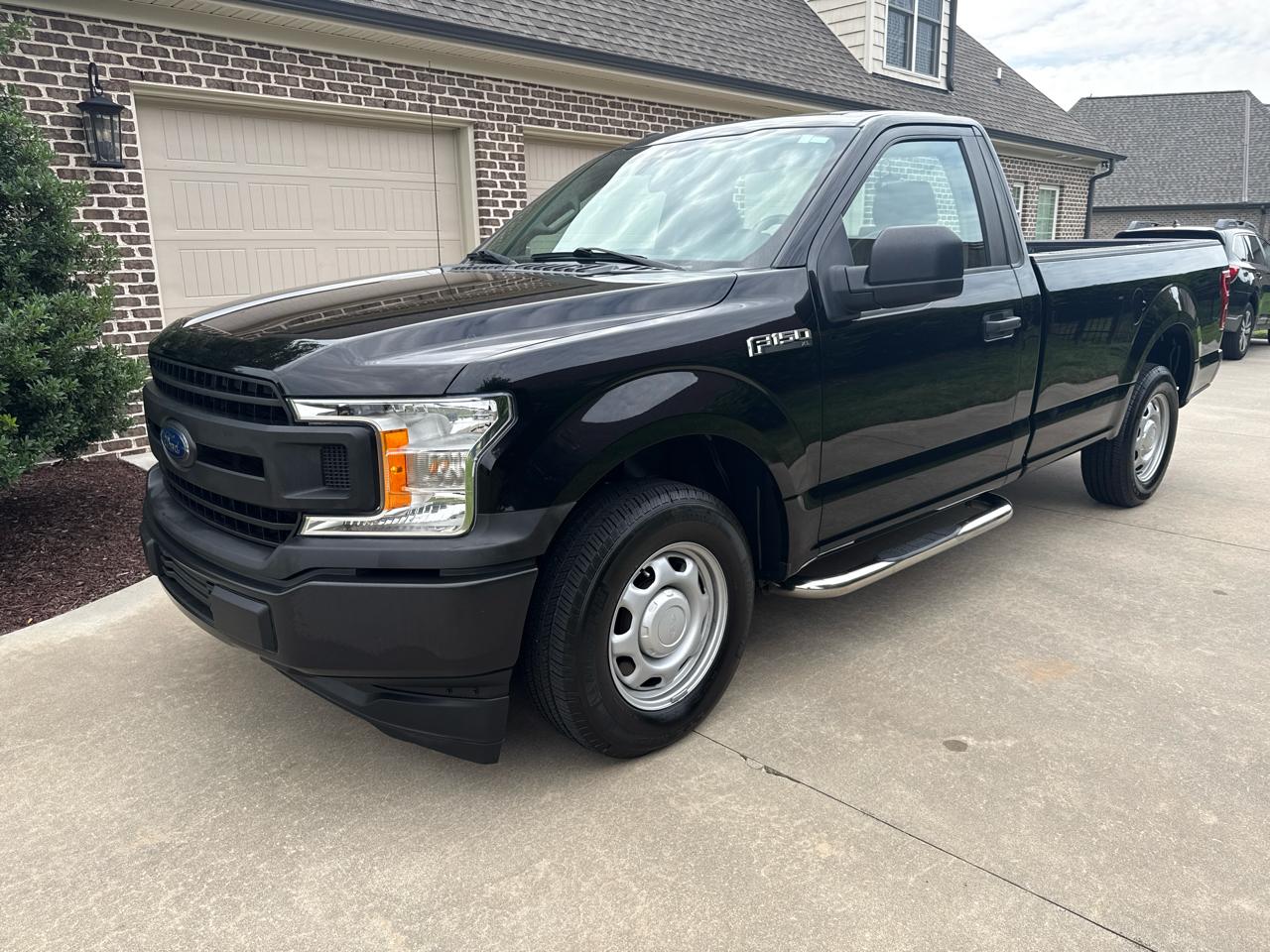 Ford F-150 XL 2WD Reg Cab 8' Box 2019