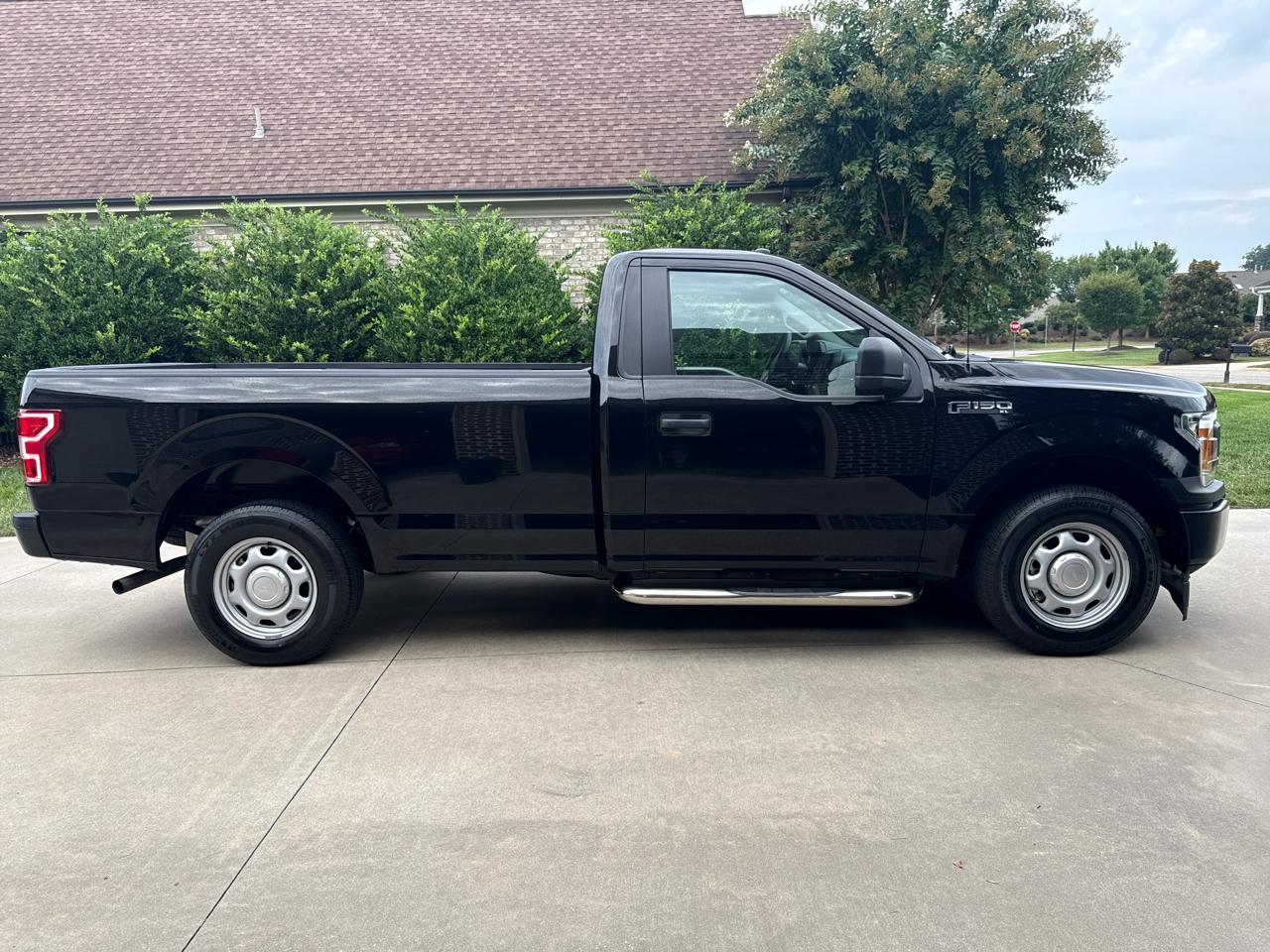 Ford F-150 XL 2WD Reg Cab 8' Box 2019
