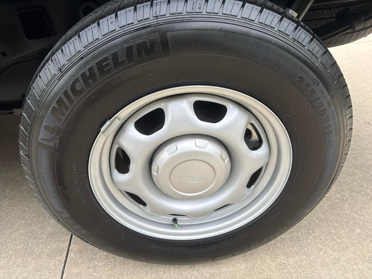 Ford F-150 XL 2WD Reg Cab 8' Box 2019