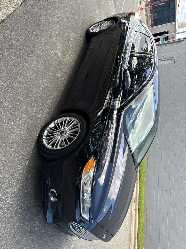 Ford Fusion SE 2016