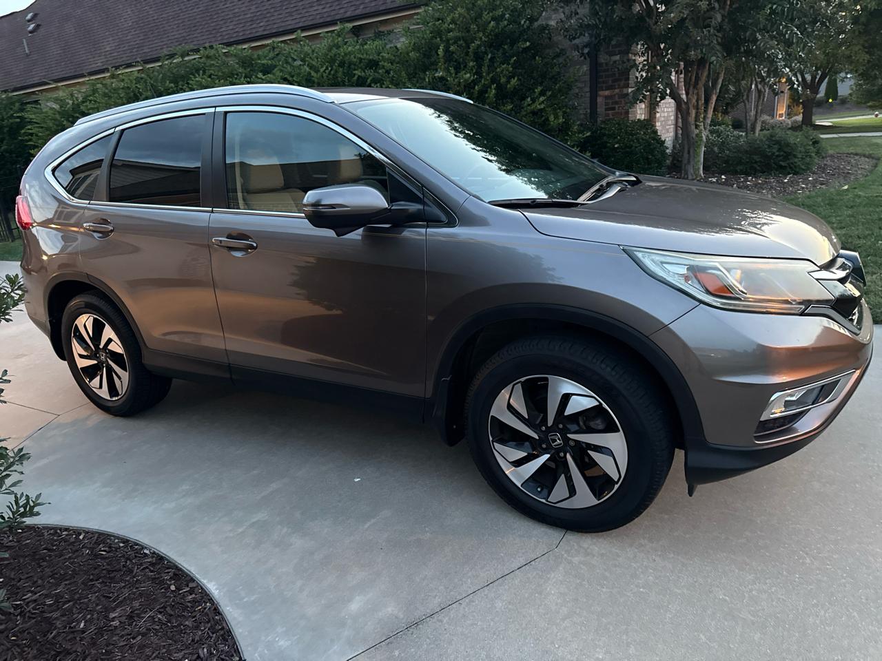 Honda CR-V Touring AWD 2015