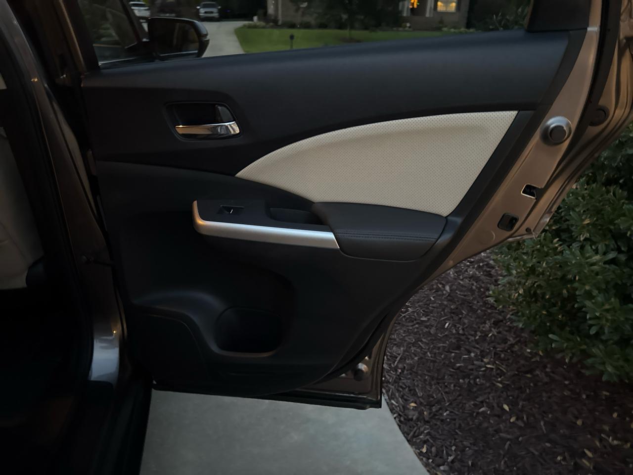 Honda CR-V Touring AWD 2015