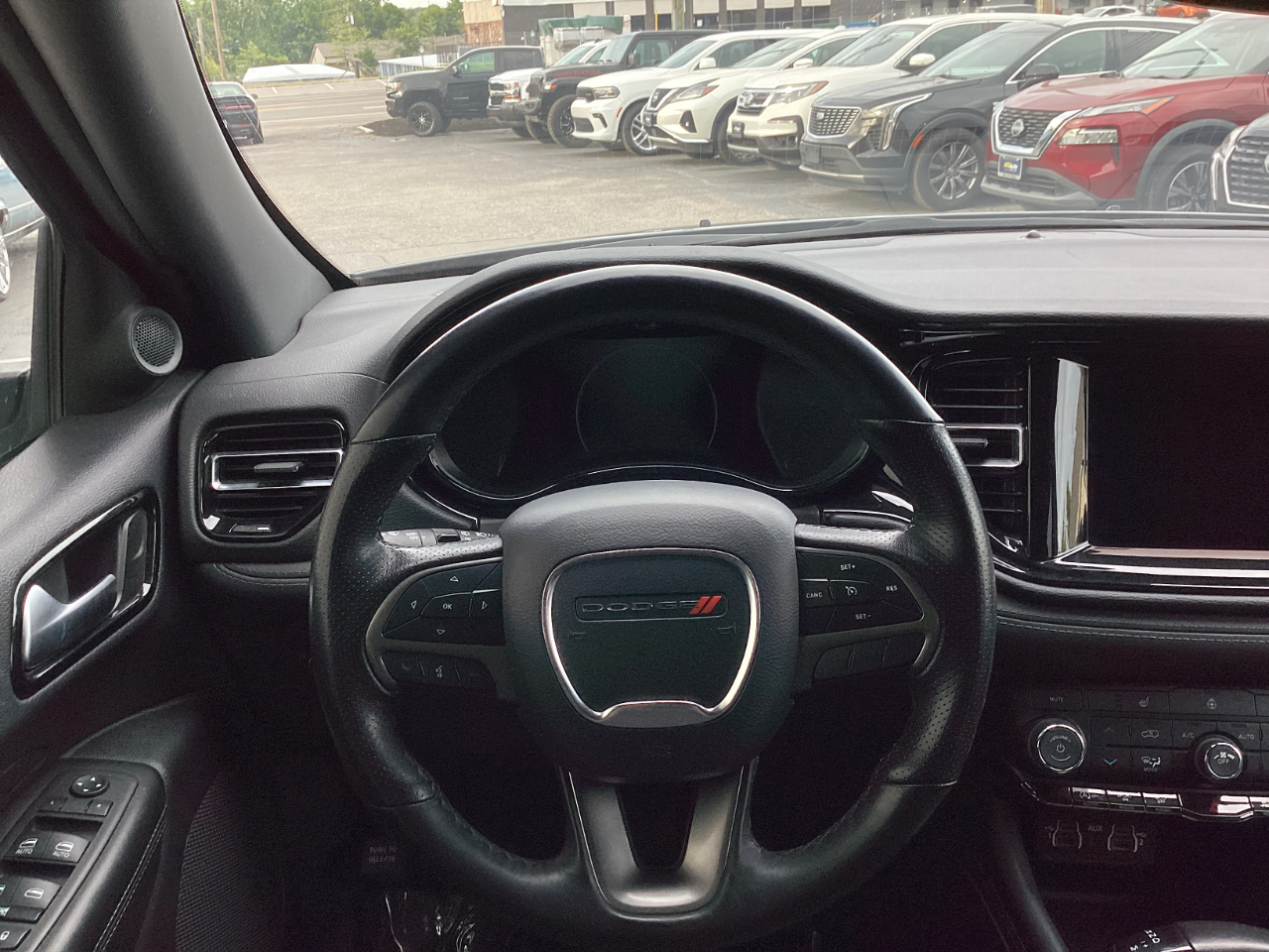 2023 Dodge Durango SXT photo 11