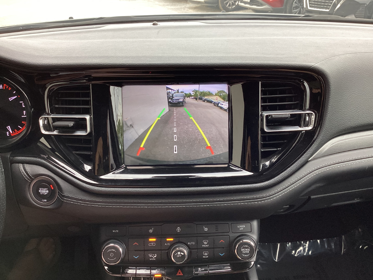 2023 Dodge Durango SXT photo 16