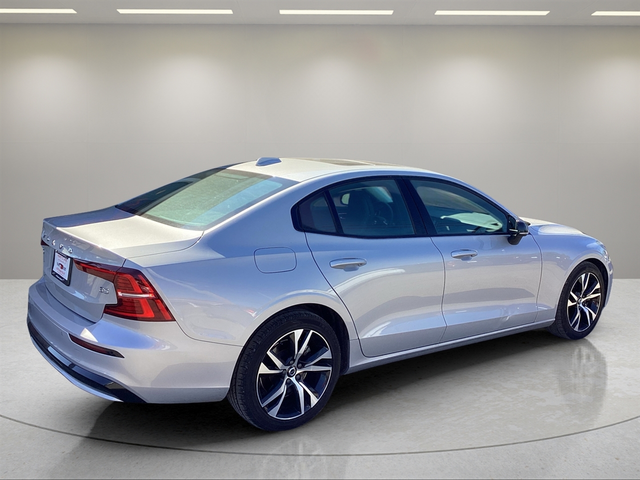 2024 Volvo S60 B5 Core photo 3