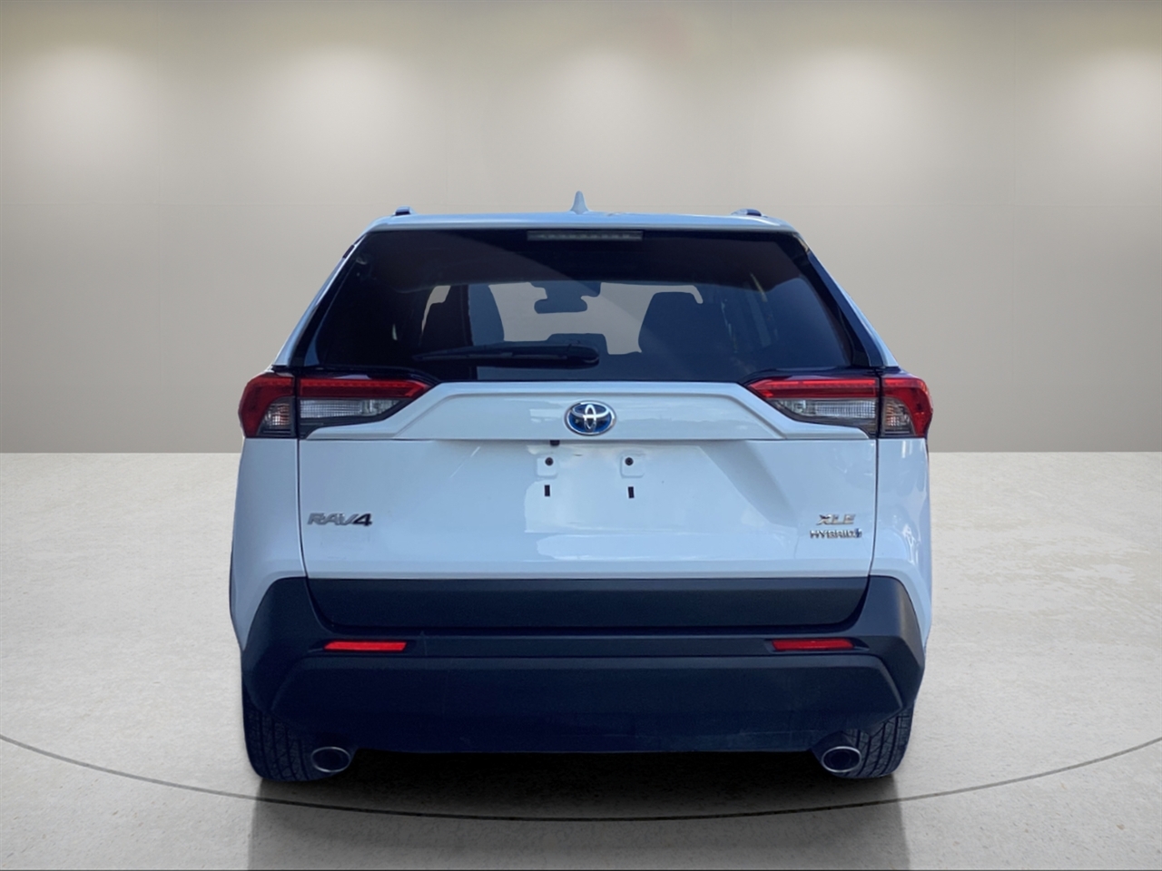 2022 Toyota RAV4 Hybrid XLE photo 4