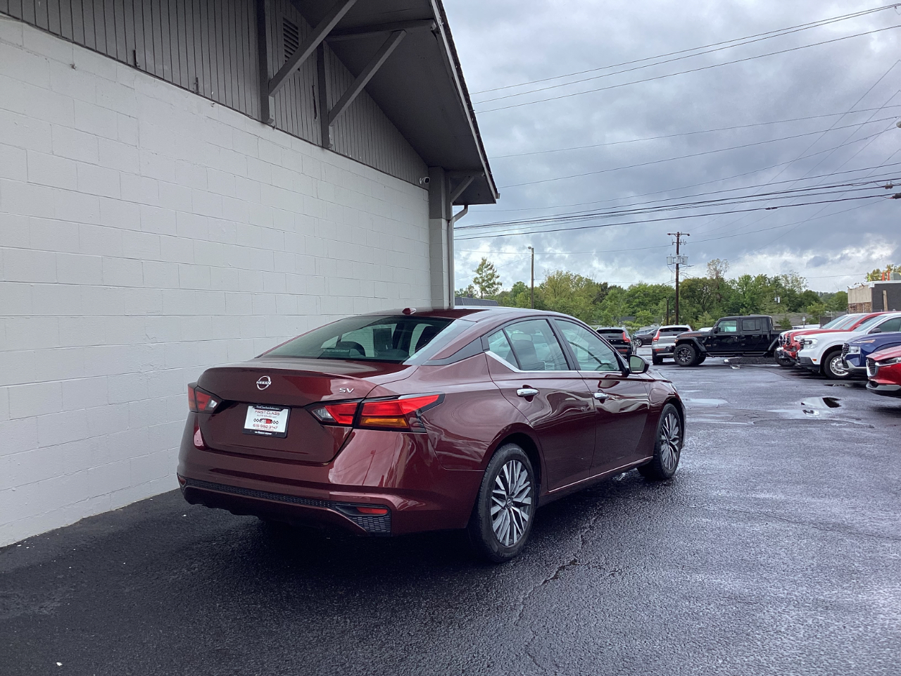 2023 Nissan Altima 2.5 SV photo 3