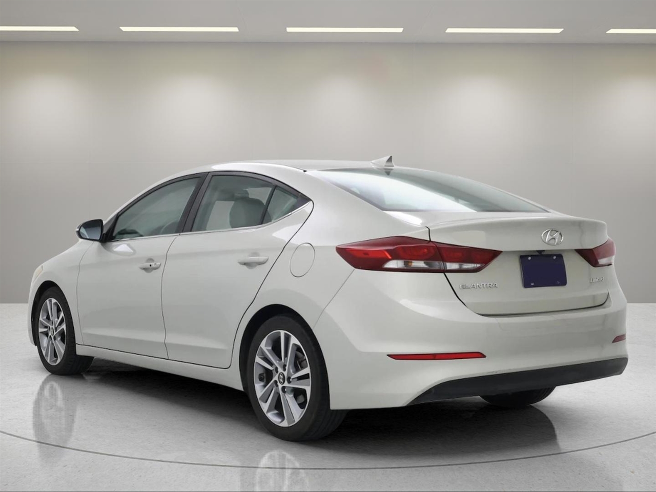 Hyundai Elantra Limited 2018