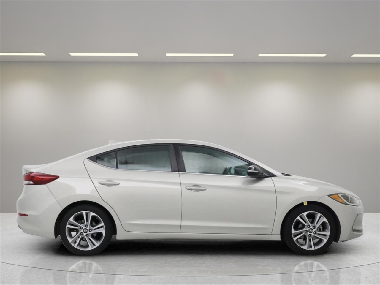 Hyundai Elantra Limited 2018