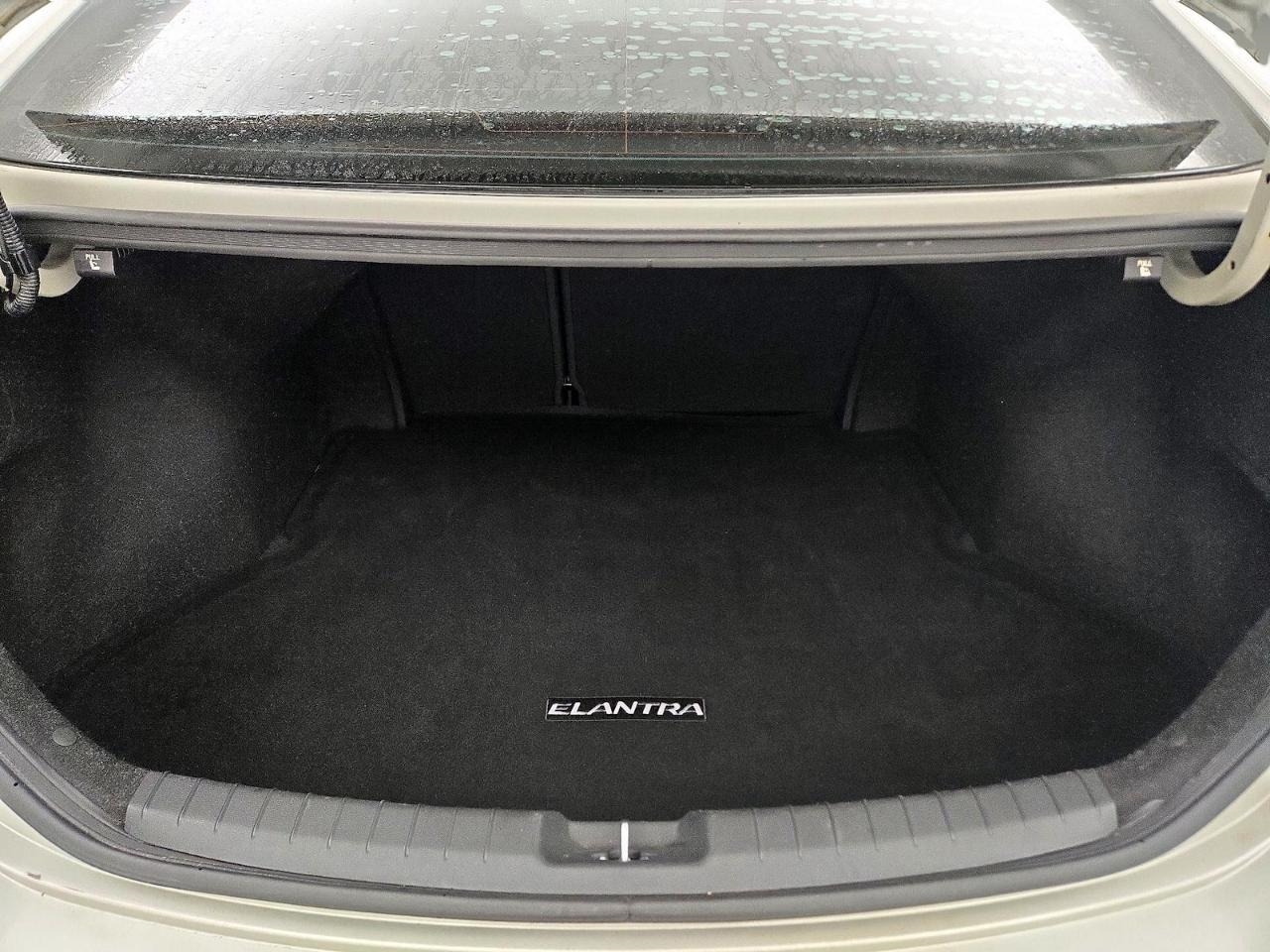 Hyundai Elantra Limited 2018