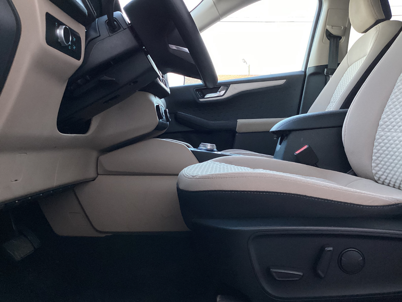 Ford Escape SE AWD 2020 Ford Escape SE AWD 2020