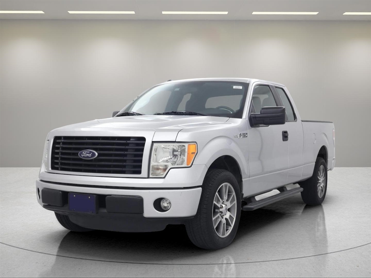 Ford F-150 STX SuperCab 2WD 2013