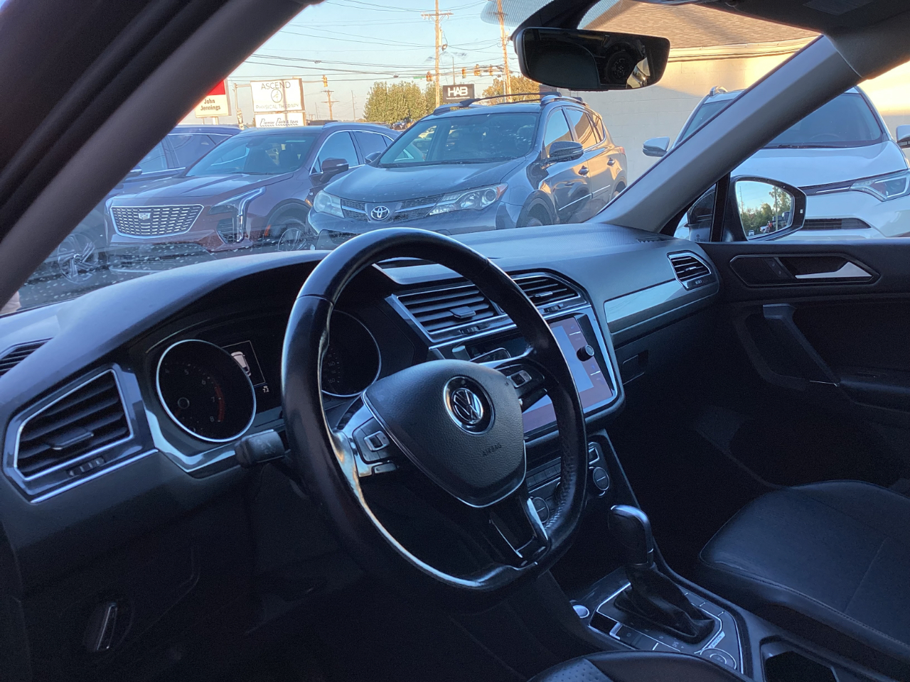 Volkswagen Tiguan SE 2020 Volkswagen Tiguan SE 2020