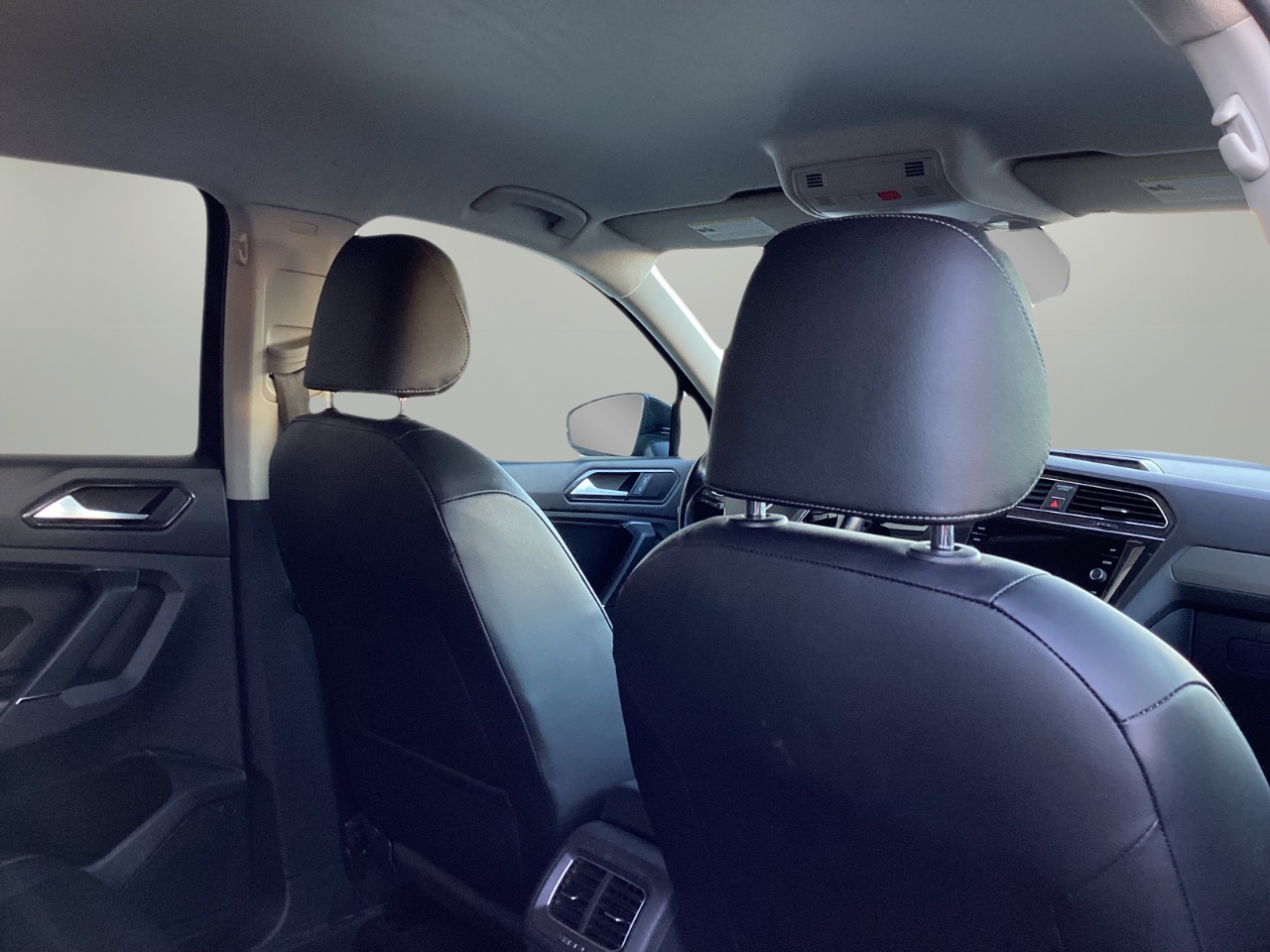 Volkswagen Tiguan SE 2020 Volkswagen Tiguan SE 2020