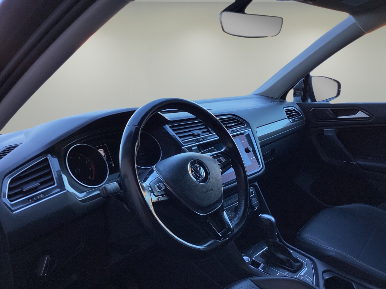 Volkswagen Tiguan SE 2020 Volkswagen Tiguan SE 2020