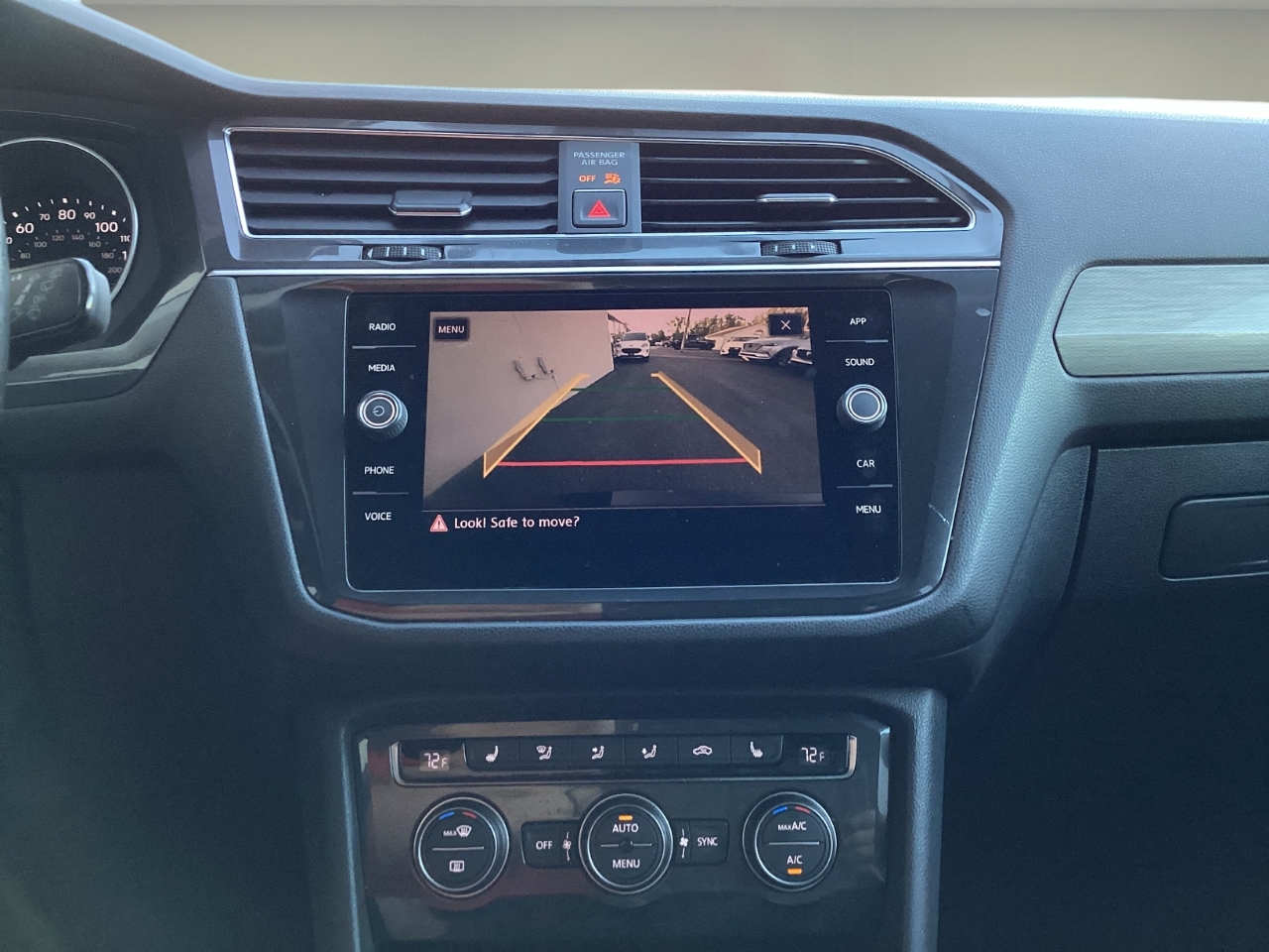 Volkswagen Tiguan SE 2020 Volkswagen Tiguan SE 2020