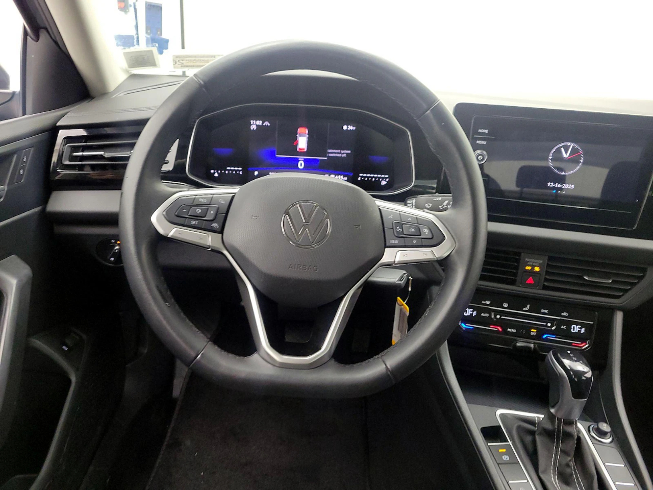 Volkswagen Jetta S 2025