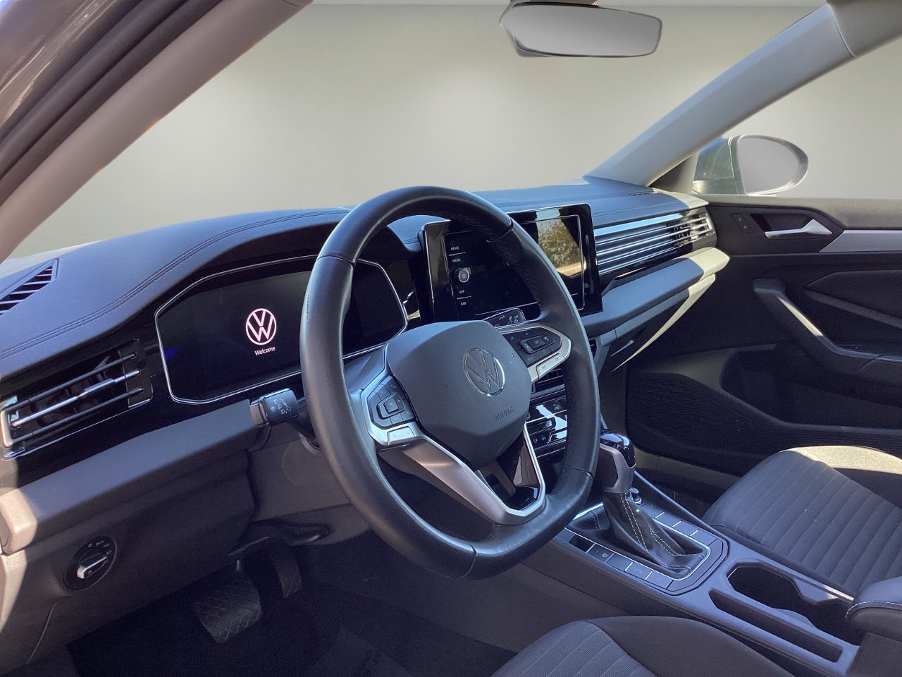 Volkswagen Jetta S 2025