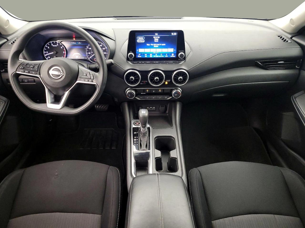 Nissan Sentra SV 2024