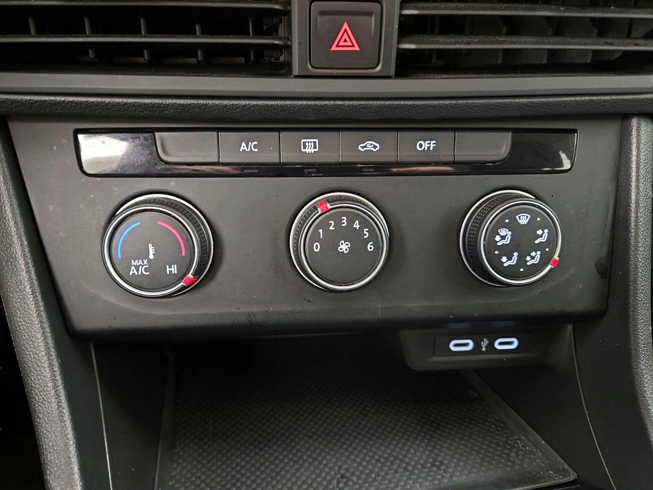 Volkswagen Jetta S 2025