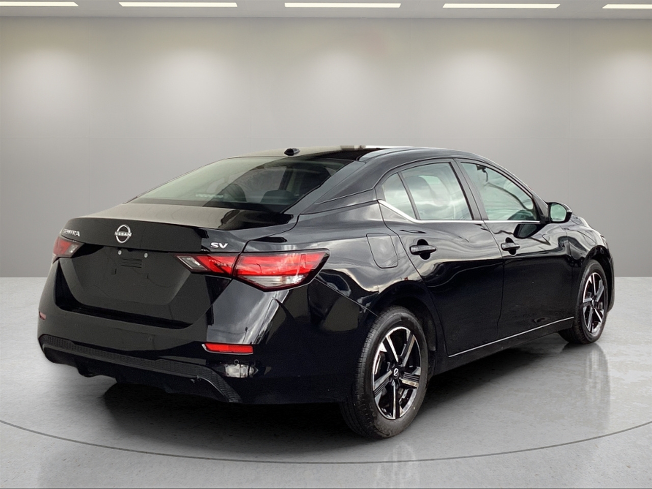 2024 Nissan Sentra SV photo 2