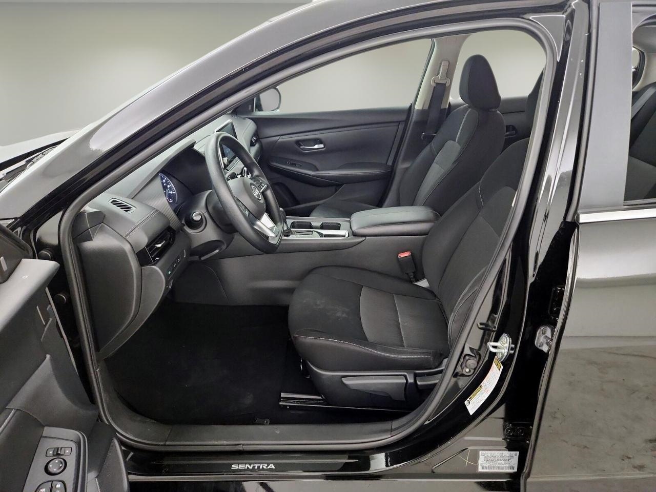 Nissan Sentra SV 2024