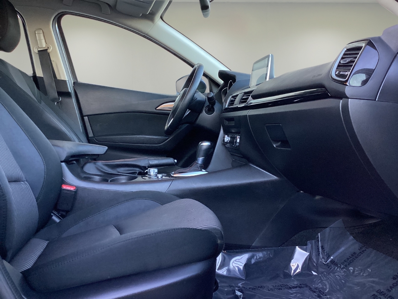 Mazda MAZDA3 I Grand Touring MT 4-Door 2016