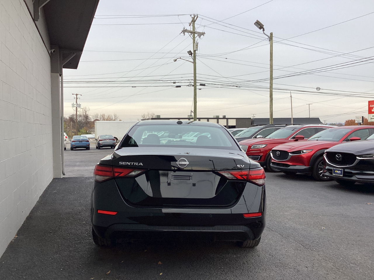 2024 Nissan Sentra SV photo 3