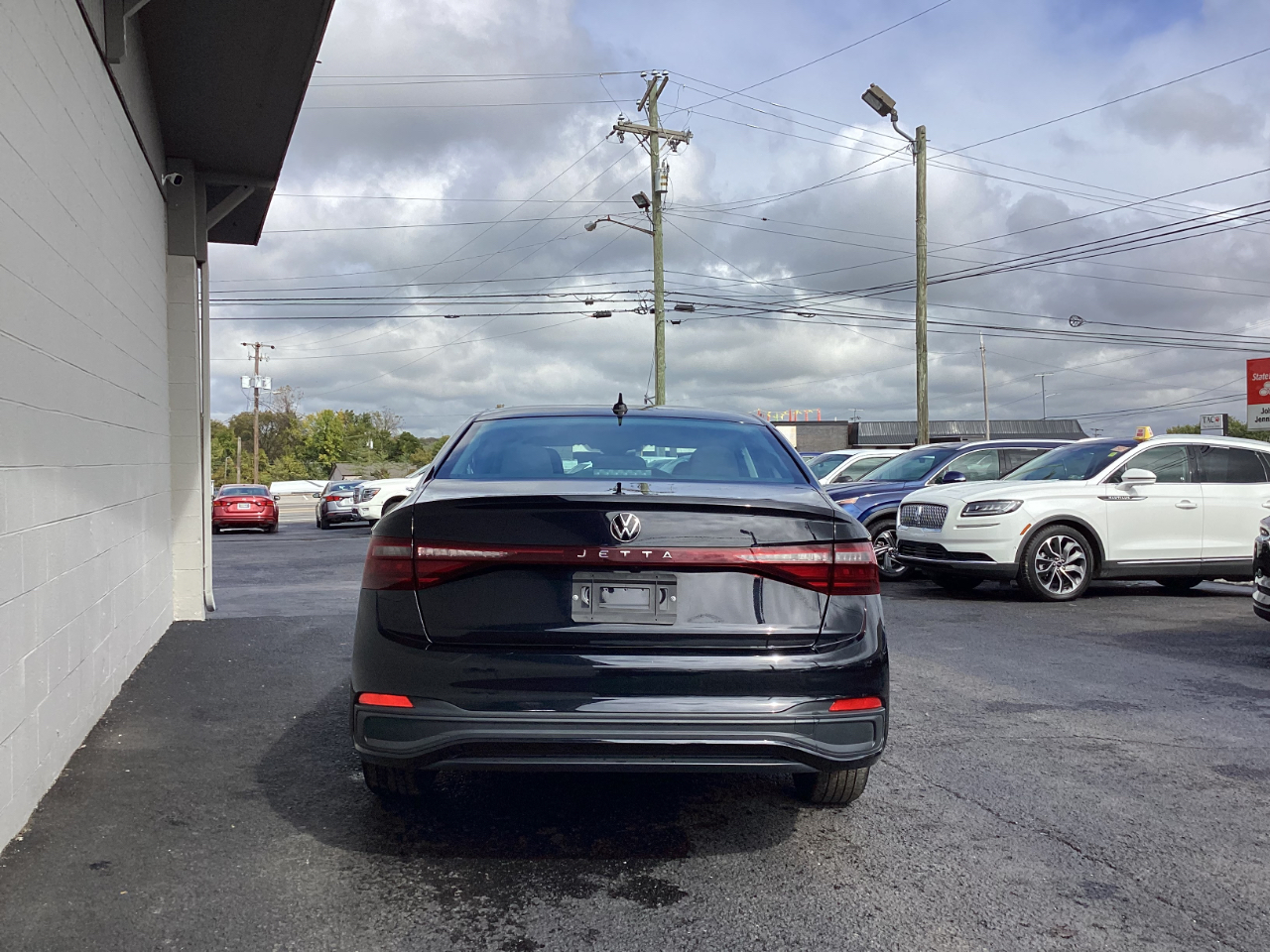 2025 Volkswagen Jetta S photo 4