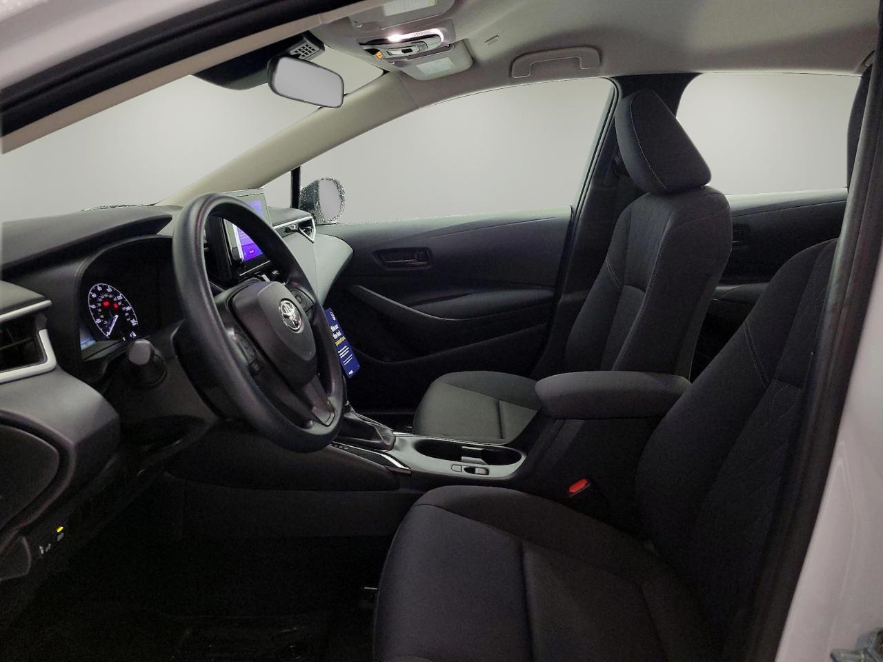 Toyota Corolla LE 2024