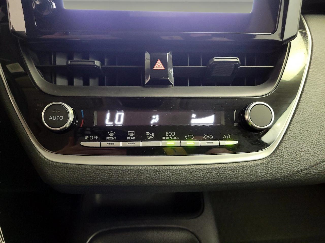 Toyota Corolla LE 2024